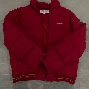 Vintage red puffer/vest with adjustable sleeves | elle sport | women’s s